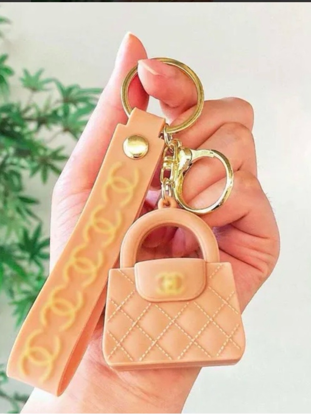 Tan Quilted Mini Bag CC Logo Keyring with Gold Hardware. NEW - Picture 4 of 4